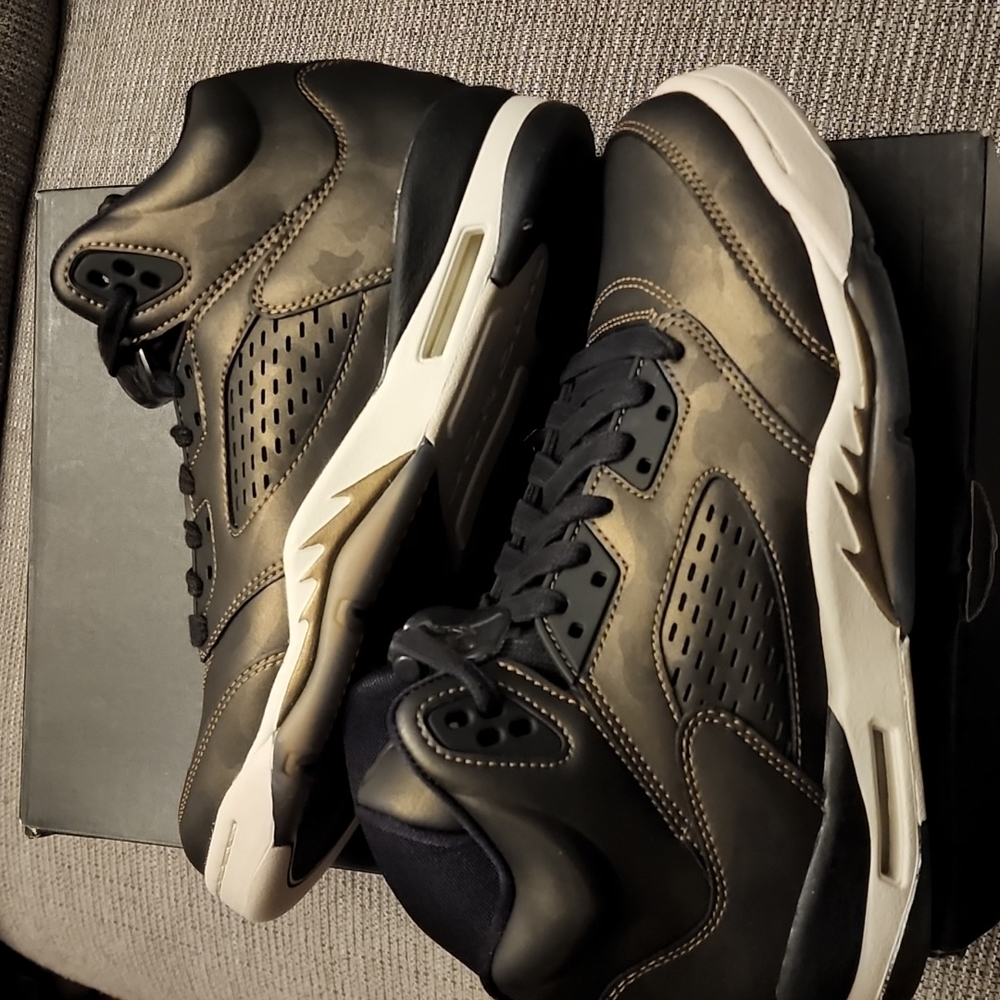 Air Jordan 5 Retro "Heiress Camo"